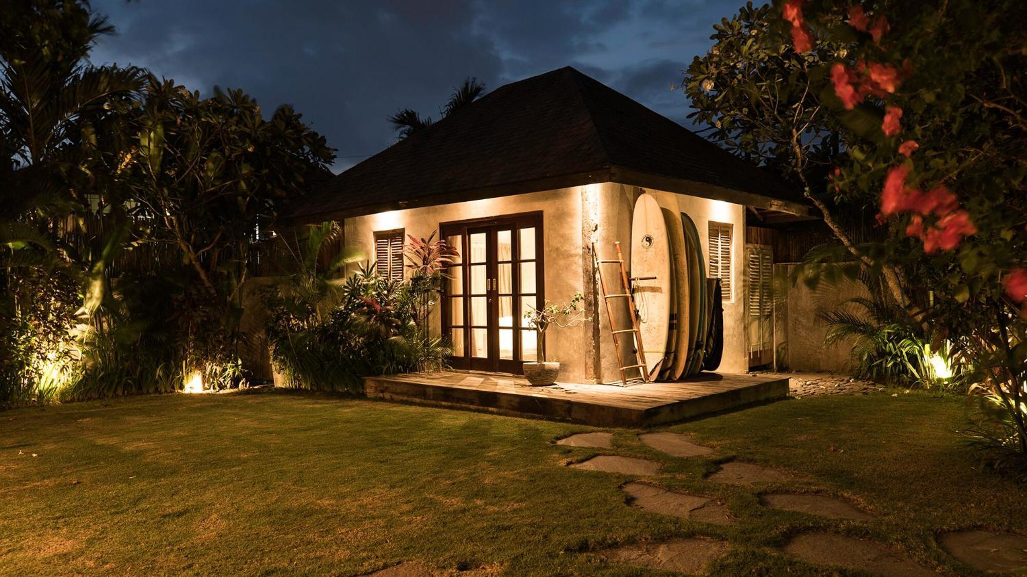 Surflodge Limasan Bali เกอโรโบกัน ภายนอก รูปภาพ