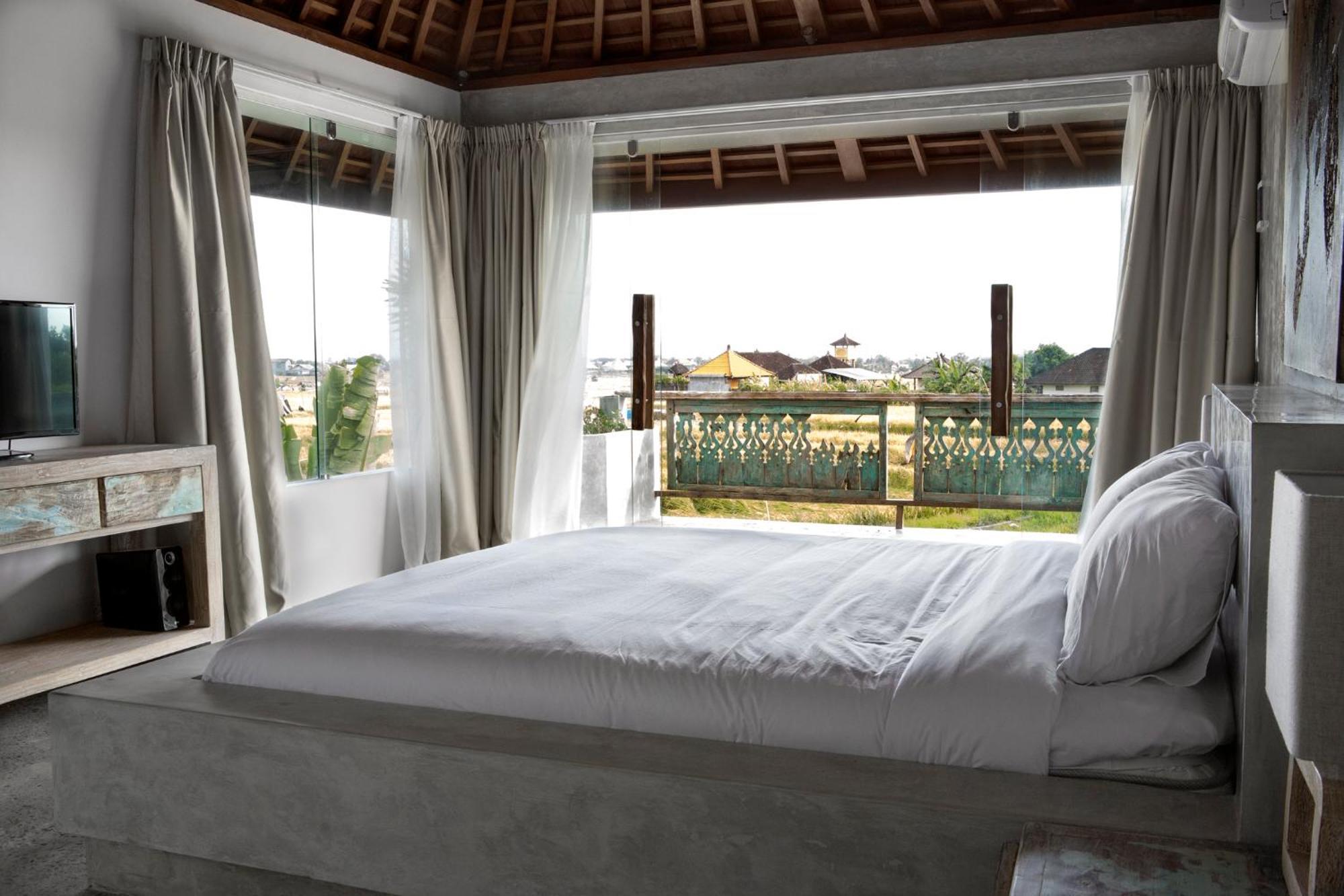Surflodge Limasan Bali เกอโรโบกัน ภายนอก รูปภาพ