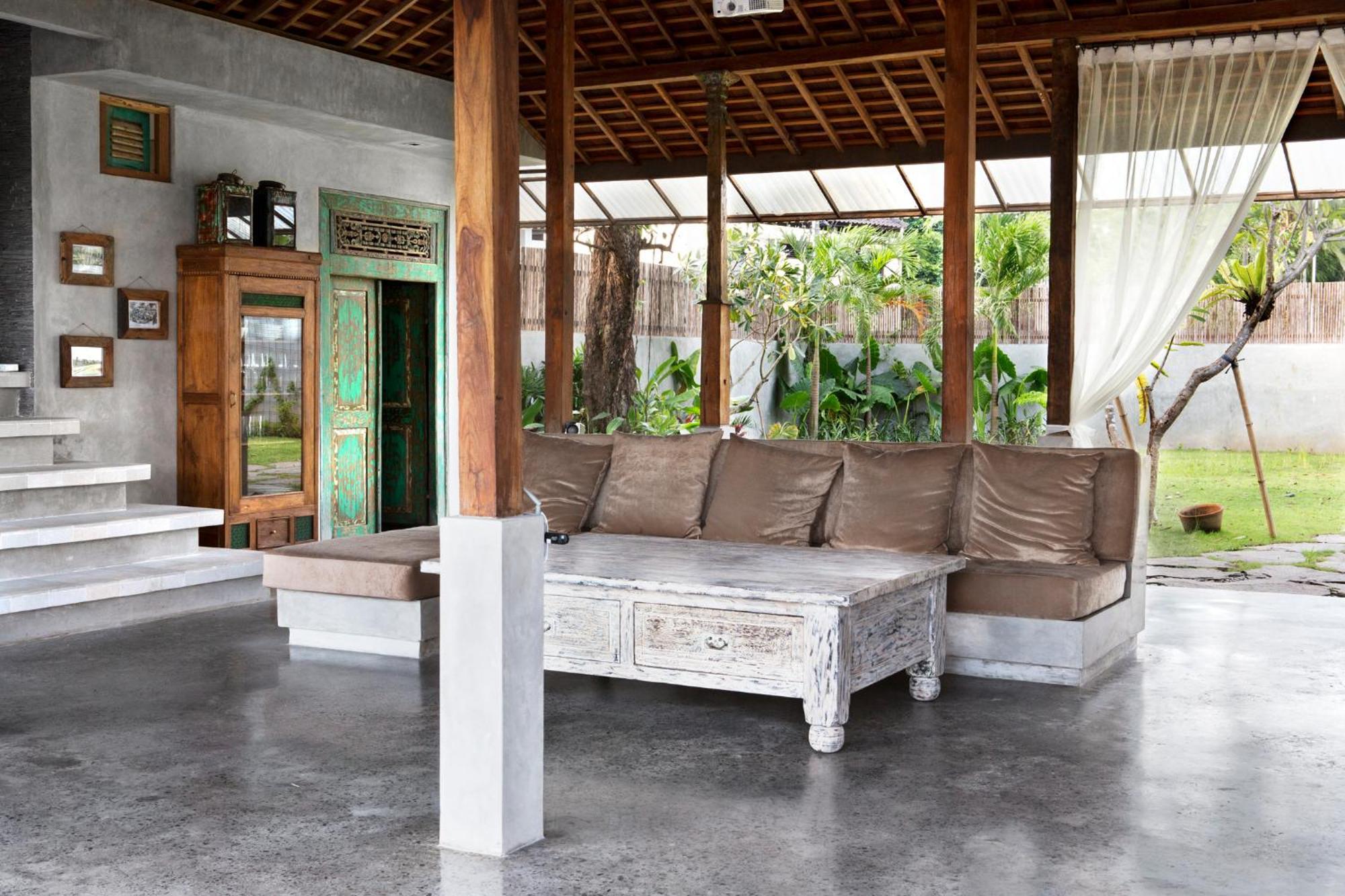 Surflodge Limasan Bali เกอโรโบกัน ภายนอก รูปภาพ