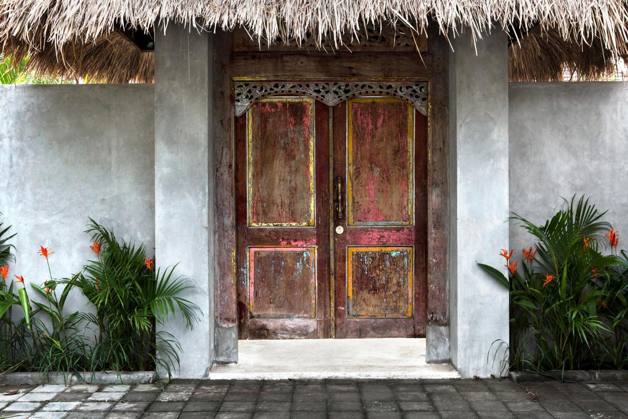Surflodge Limasan Bali เกอโรโบกัน ภายนอก รูปภาพ